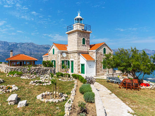 lighthouse wedding